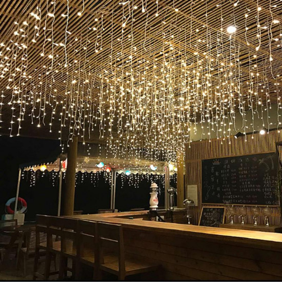 10m Cascata decorativa Natal Fixa ou Multifunção 10 metros 400 leds proteção contra chuva para uso interno ou externo 10m Cascata decorativa Natal Fixa ou Multifunção 10 metros 400 leds proteção contra chuva para uso interno ou externo